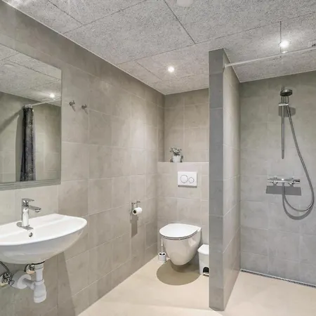 Lovely In With Sauna